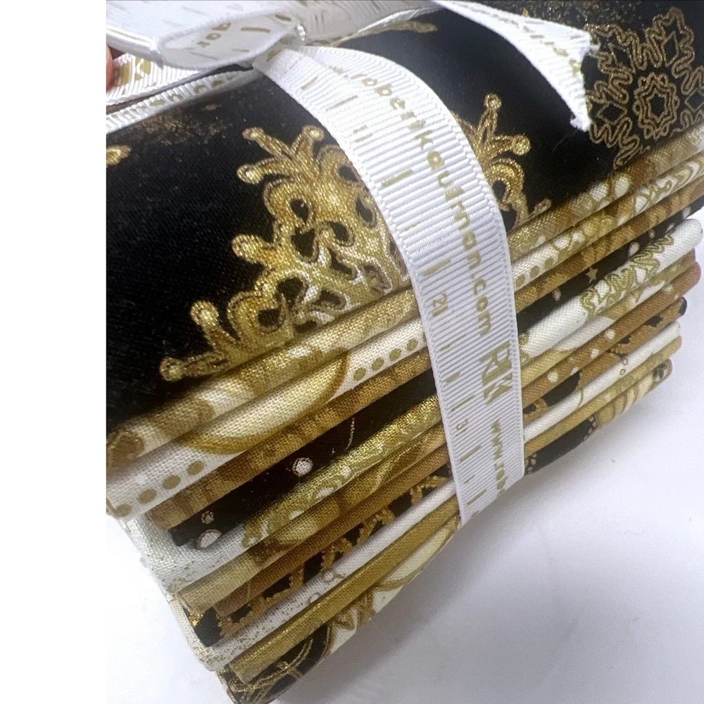 Robert Kaufman Fat Quarter Bundle Kona Cotton Holiday Flourish 12pc Each 18x22